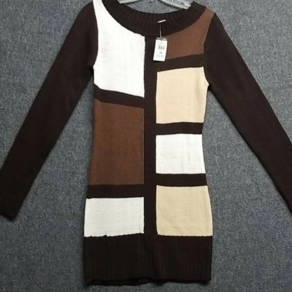 Women's Lipstick Long Colorblock Sweater Dress NWT Size M